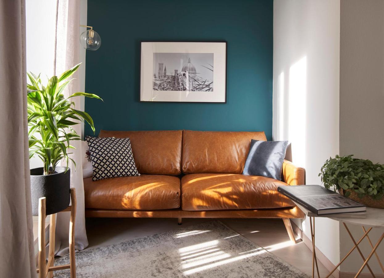 3 Master Bedrooms With Balcony On The River With Views * Florencia